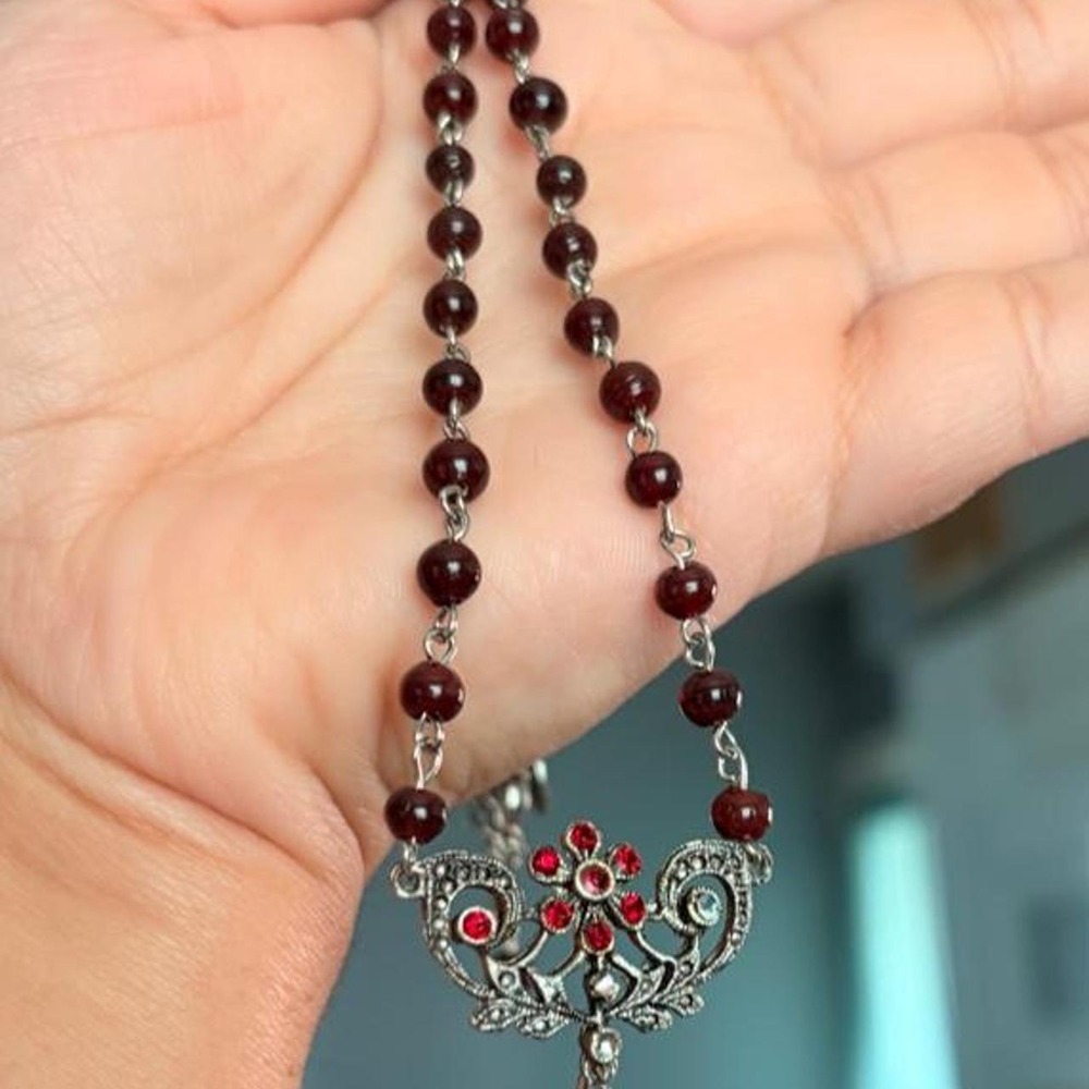 Express choker/short necklace